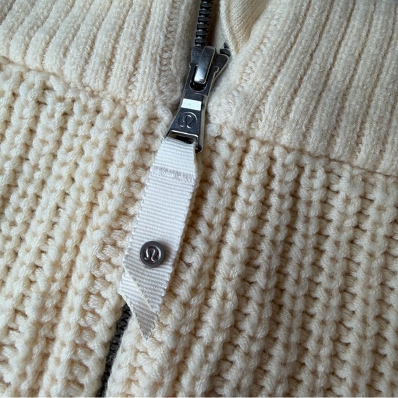 Lululemon RARE Merino Wool Ribbed Knit Skirt | One Size Zipper Detail Apres Ski - Picture 8 of 10